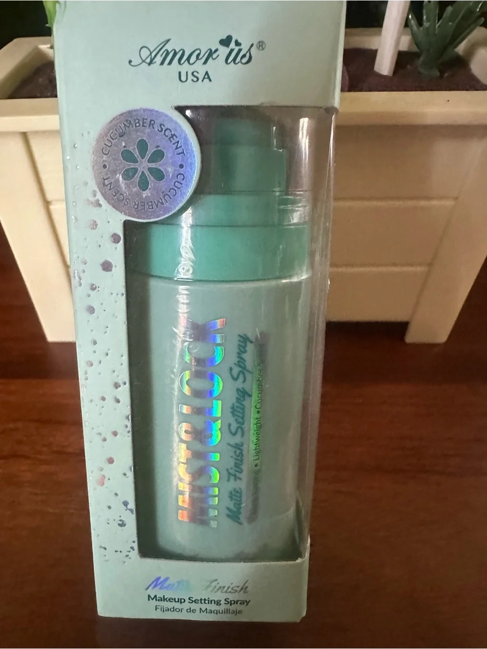 Amorus Mist & Lock Matte Finish Makeup Setting Spray - Mint Green